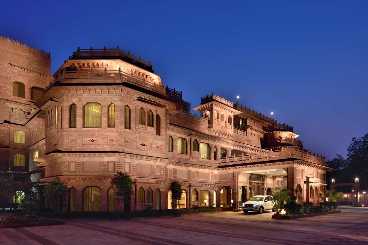 ホテル Radisson Jodhpur ジョードプル エクステリア 写真 The Oberoi Rajvilas, Jaipur