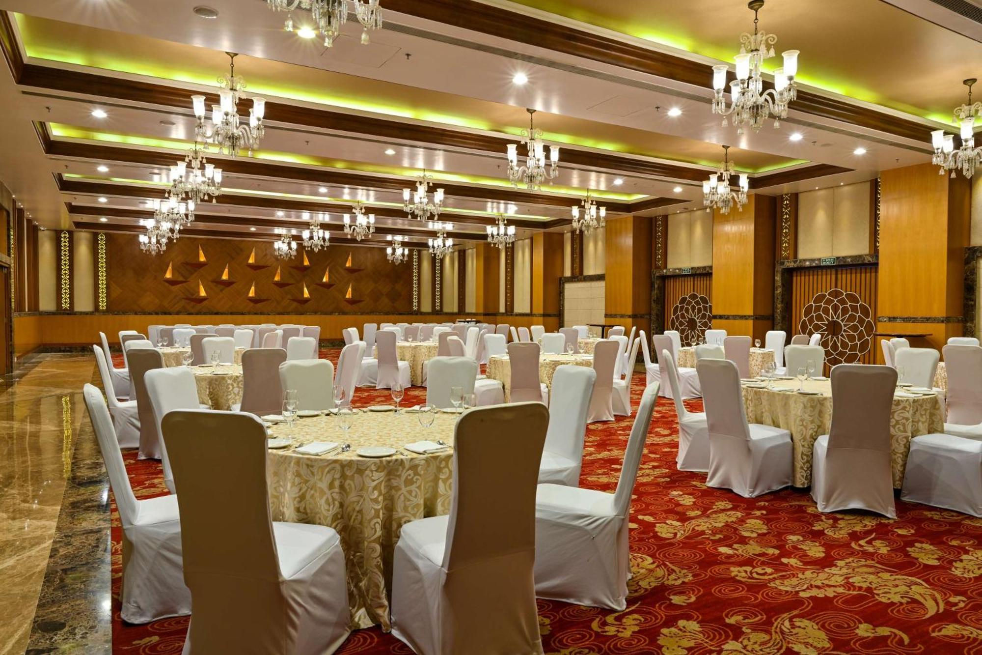 ホテル Radisson Jodhpur ジョードプル エクステリア 写真 The Imperial Ball Room