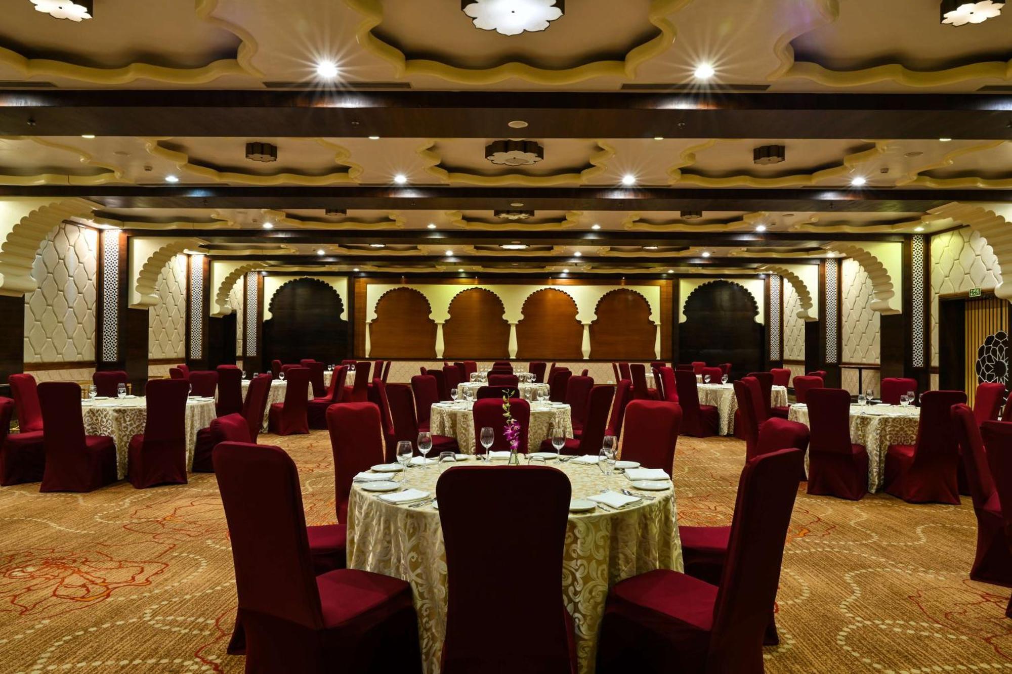 ホテル Radisson Jodhpur ジョードプル エクステリア 写真 The ballroom