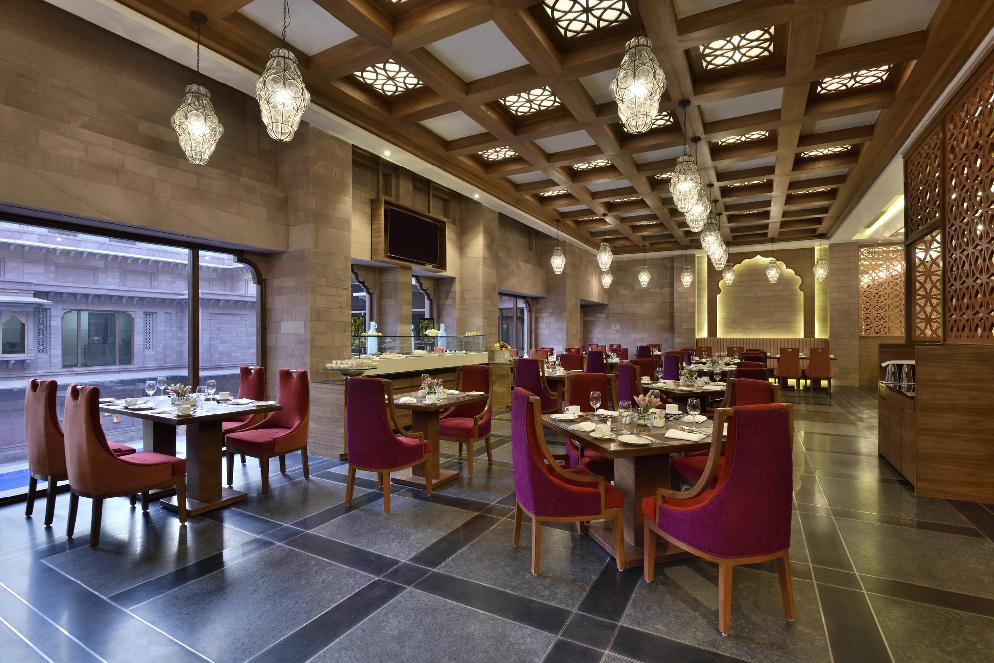 ホテル Radisson Jodhpur ジョードプル エクステリア 写真 The restaurant